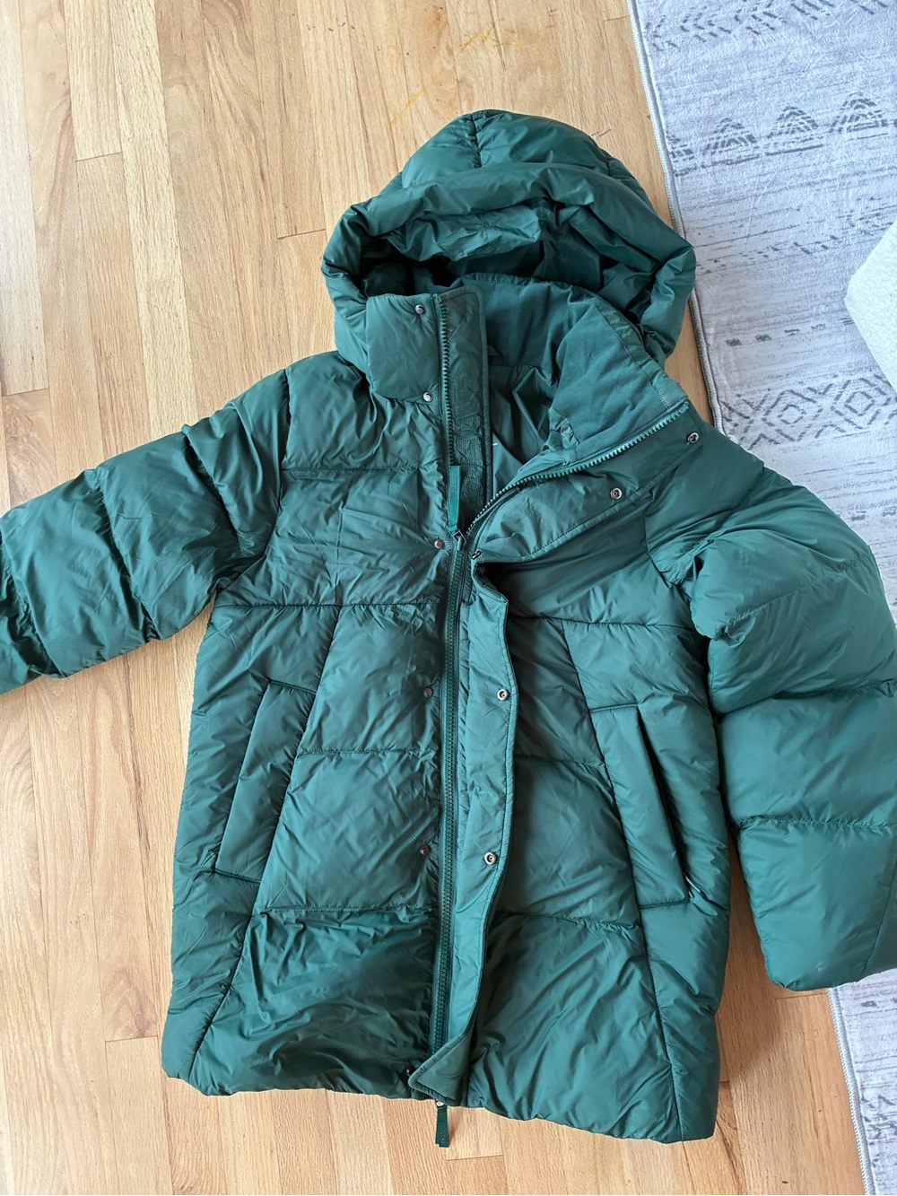 Women's Forest Green Hooded Puffer Coat